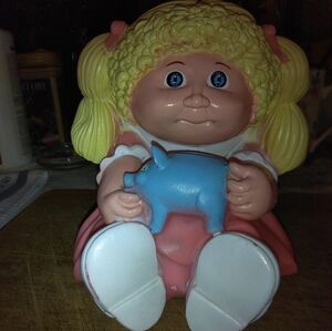Vintage 80's Cabbage Patch Plastic Bank.